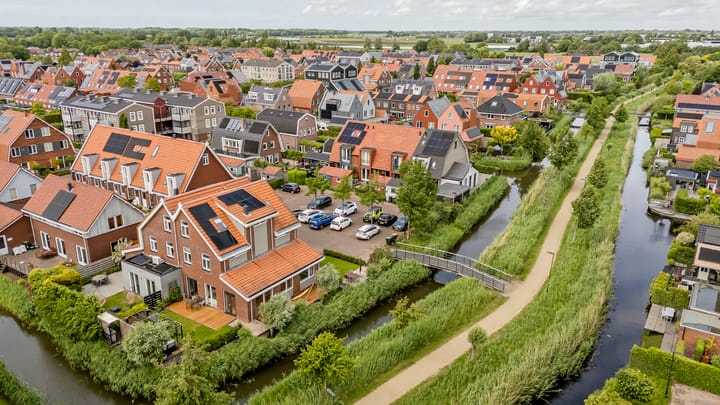 Foto 40 van Roosterhout 8