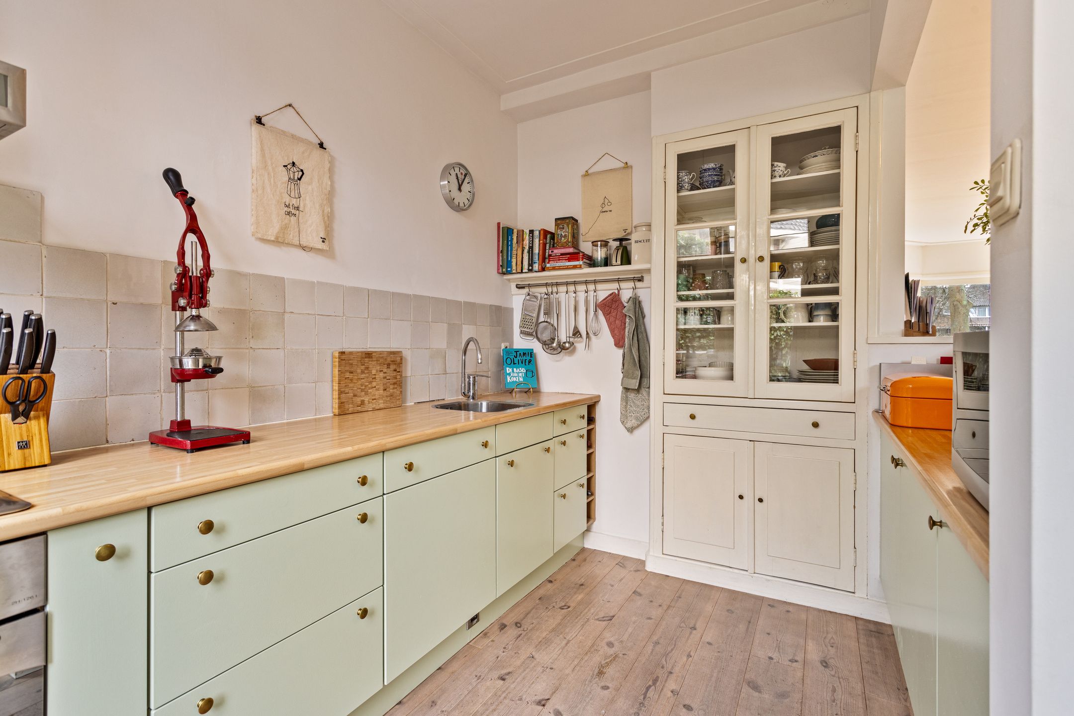 Photo 21 of Van Houtenkade 13