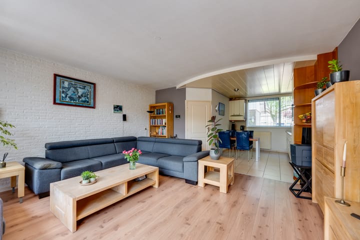 Foto 2 van Vedelring 124