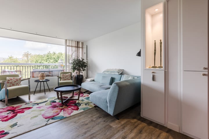 Photo 7 of Adelaartlaan 76