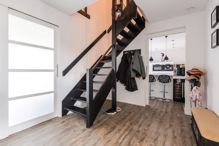 Photo 21 of Adelaartlaan 76