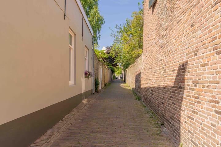 Foto 25 van Sint Domusstraat 91