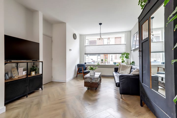 Foto 9 van Rhijnvis Feithstraat 10