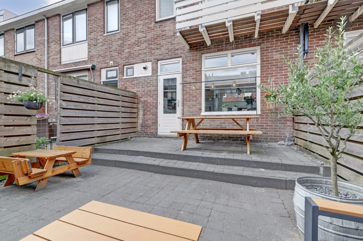 Foto 35 van Rhijnvis Feithstraat 10