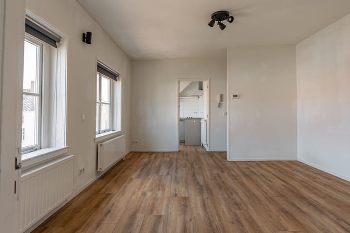 Foto 12 van Plein 1940 12-A