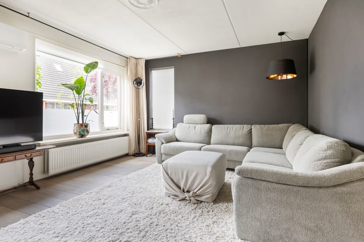 Foto 11 van Zwaluw 7