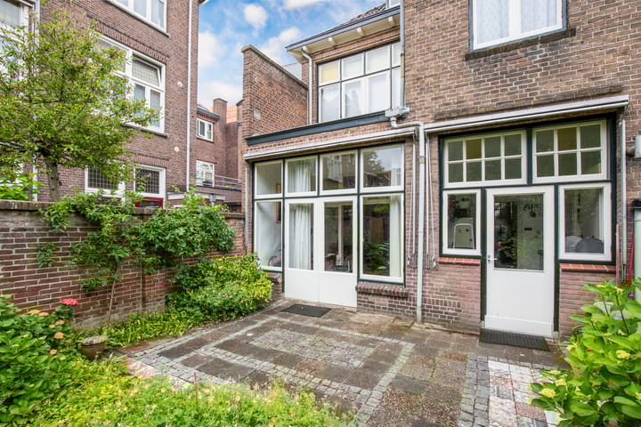 Foto 33 van Van der Duijnstraat 13