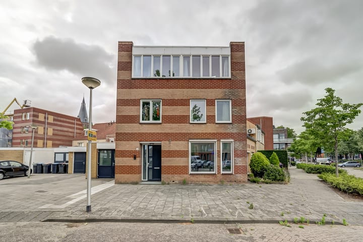 Foto 1 van Lindenburghlaan 4