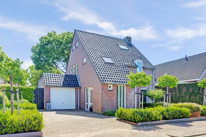 Foto 3 van de Uilenburg 38