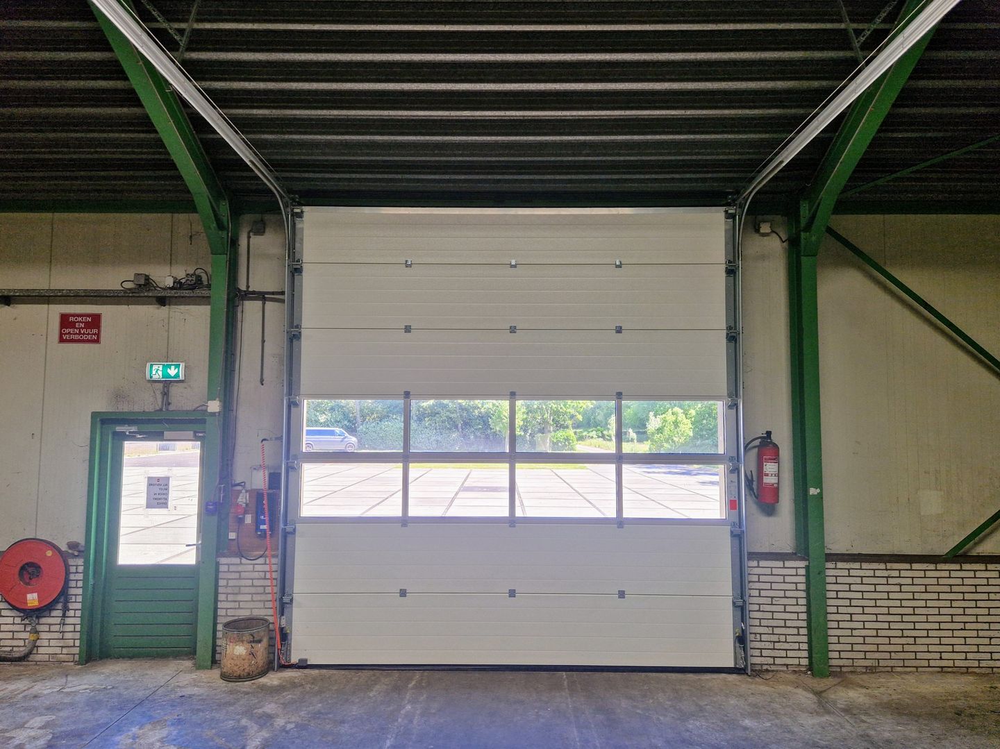 Bekijk foto 3 van Westeinde 64
