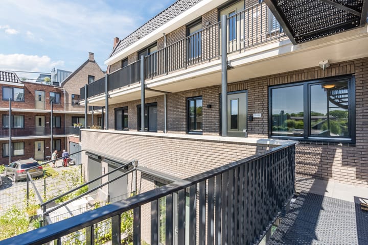 Foto 5 van Campherbeeklaan 55-06