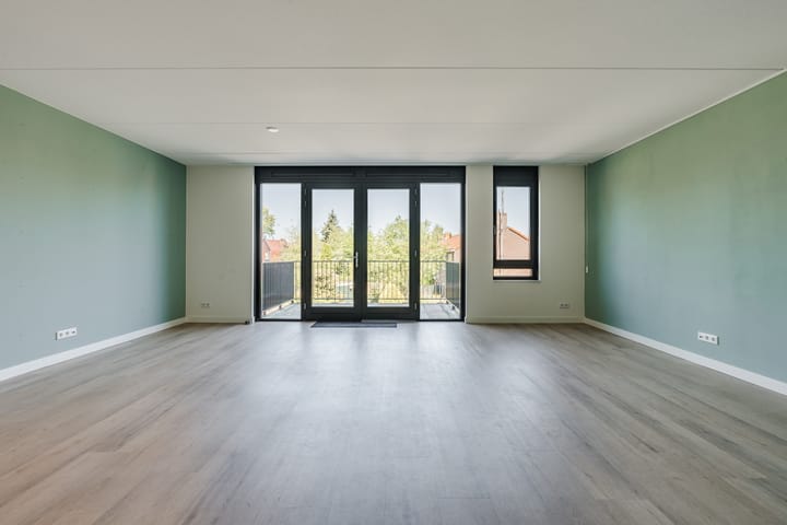 Foto 8 van Campherbeeklaan 55-06