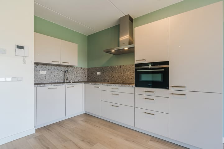 Foto 10 van Campherbeeklaan 55-06