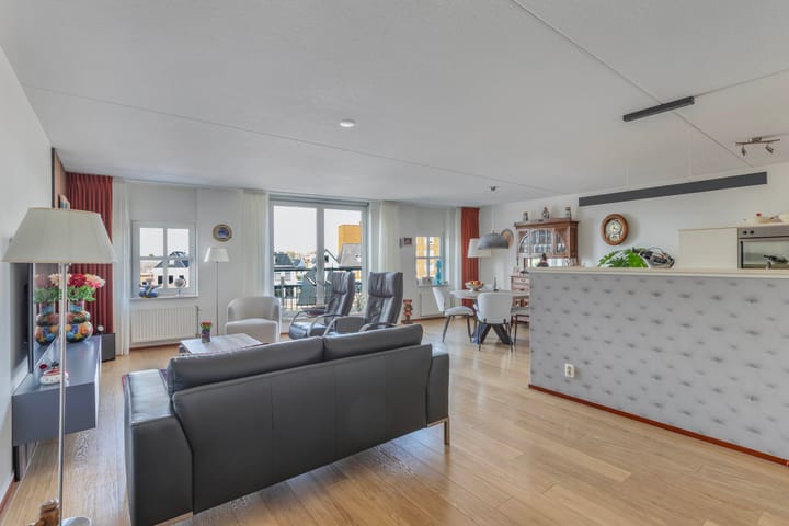 Foto 8 van Steenwijkerdiep 31-K