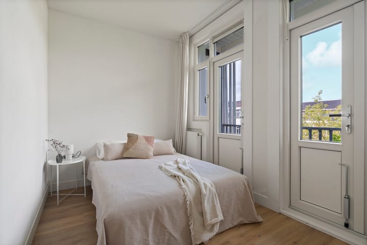 Foto 23 van Paramariboplein 45-3