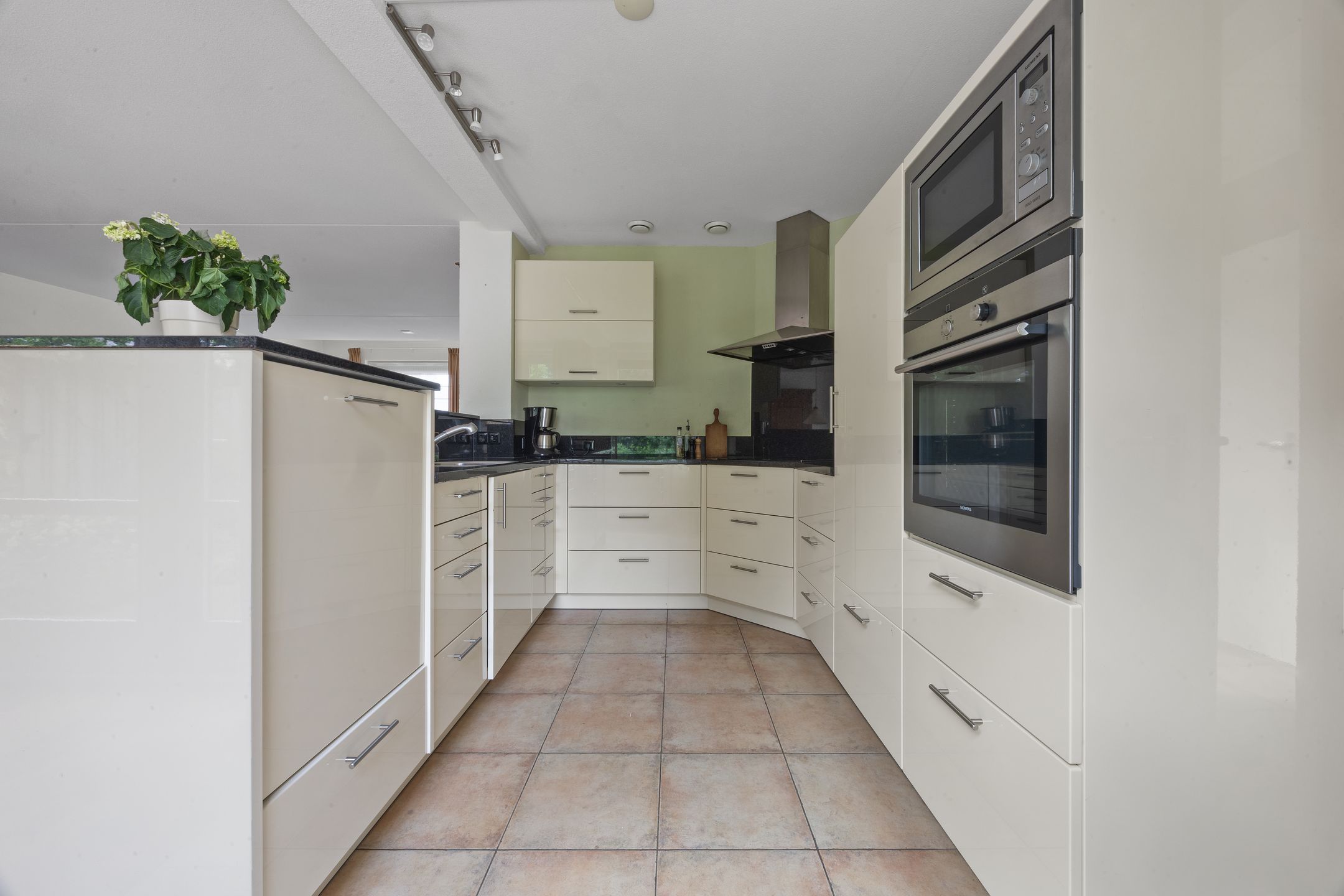 Photo 3 of Valeriaanstraat 1