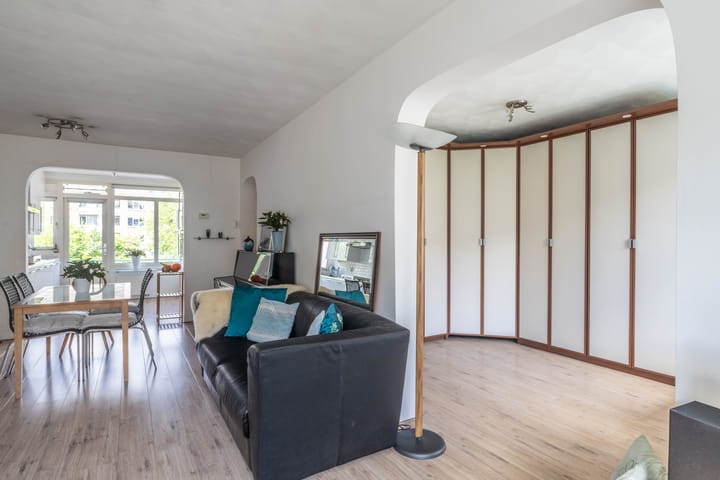 Foto 15 van Schoorlstraat 176