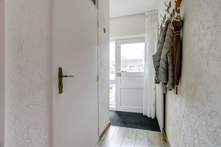 Foto 6 van Leerthouwerstraat 11