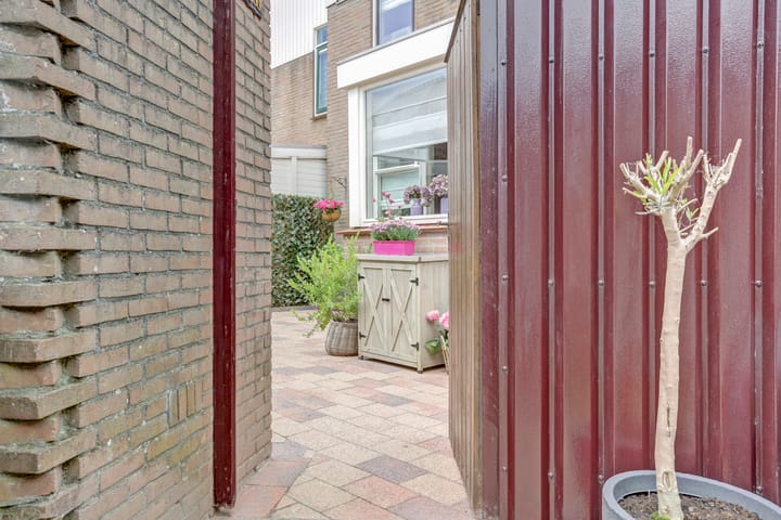 Foto 36 van Leerthouwerstraat 11