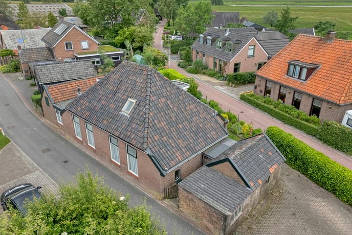 Foto 3 van Herxen 19