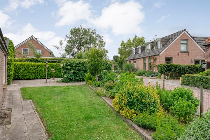 Foto 5 van Herxen 19