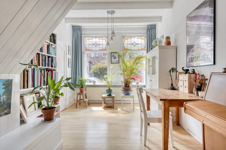 Foto 7 van Leliestraat 60