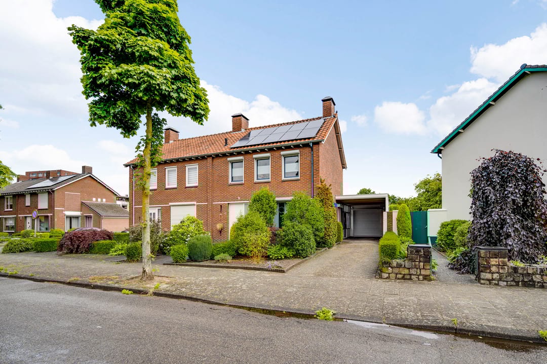 Foto 1 van Schuttebeemd 27