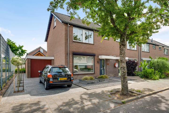 Foto 6 van Voorstestraat 114