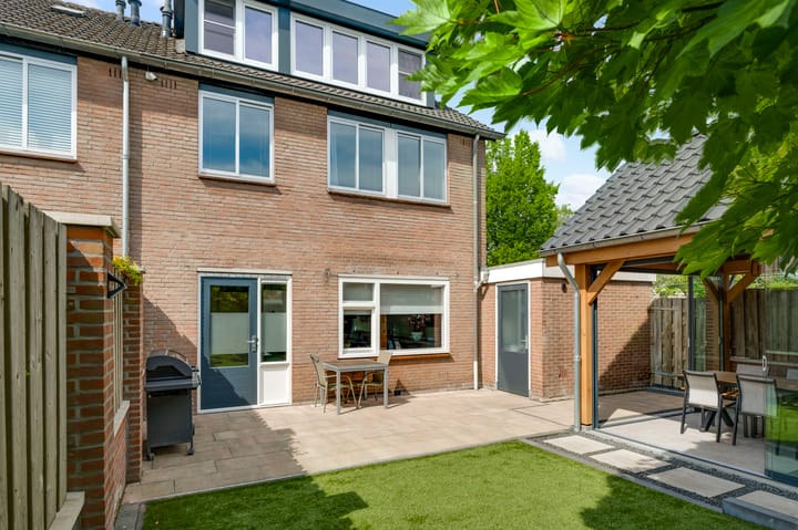 Foto 16 van Voorstestraat 114