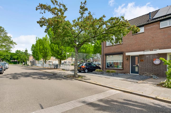 Foto 36 van Voorstestraat 114