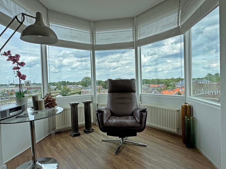 Foto 5 van Stationsplein 44