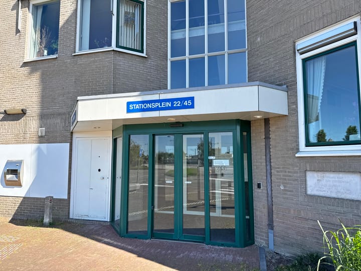 Foto 9 van Stationsplein 44