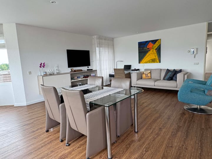 Foto 14 van Stationsplein 44