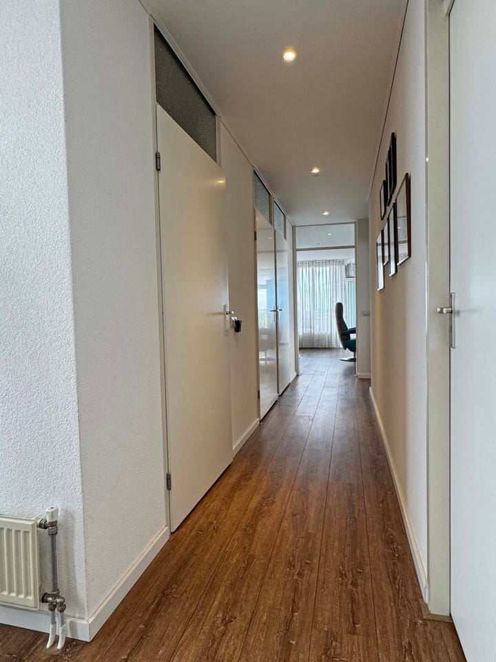 Foto 25 van Stationsplein 44