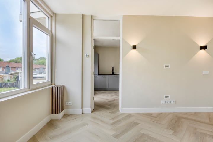 Photo 10 of Frans Halsstraat 40