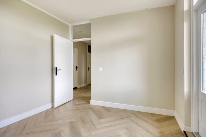 Photo 24 of Frans Halsstraat 40