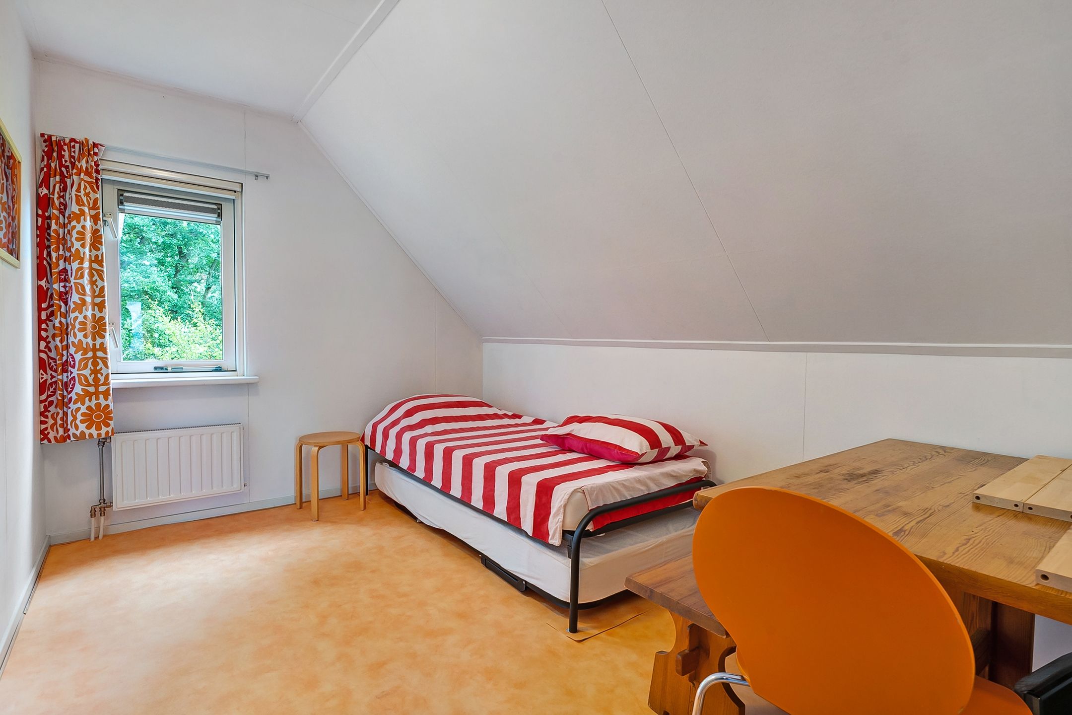 Foto 18 van Zonnebloemweg 10-08