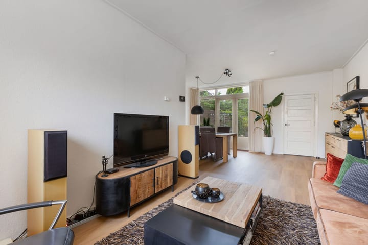 Foto 8 van Oostwijkstraat 11