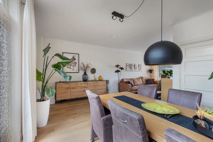 Foto 13 van Oostwijkstraat 11