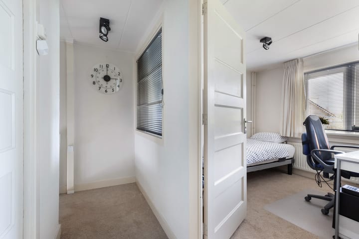 Foto 24 van Oostwijkstraat 11