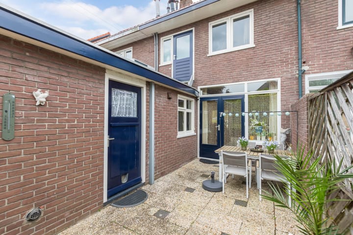 Foto 28 van Oostwijkstraat 11