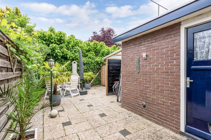 Foto 30 van Oostwijkstraat 11