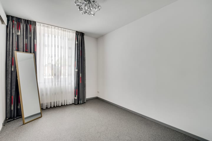 Foto 16 van Rolduckerstraat 68