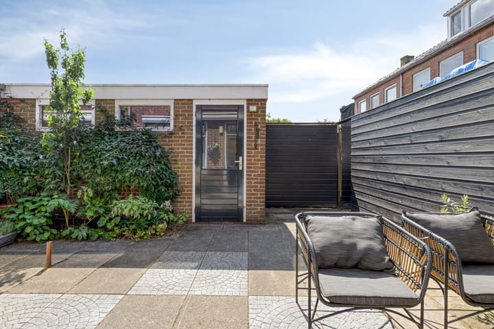 Foto 12 van Titus Brandsmastraat 5