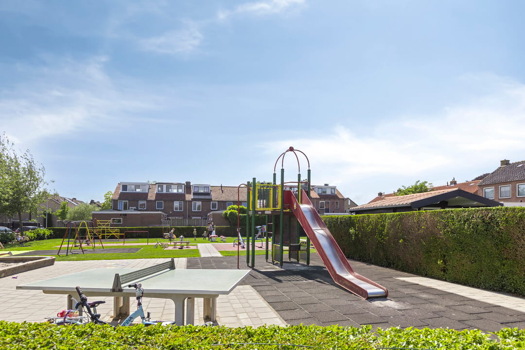 Photo 31 of Titus Brandsmastraat 5