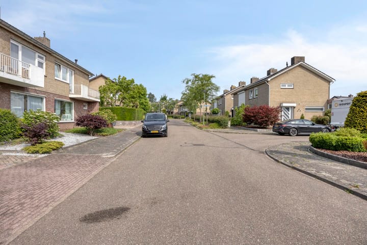 Foto 27 van Emmastraat 4