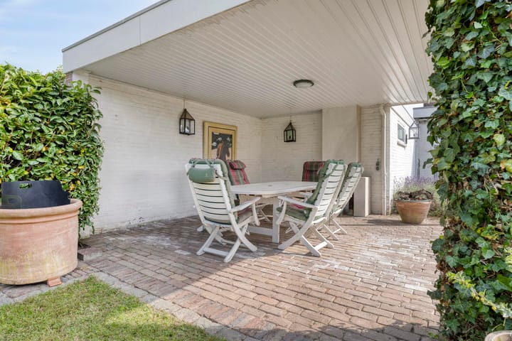 Foto 9 van Emmastraat 4