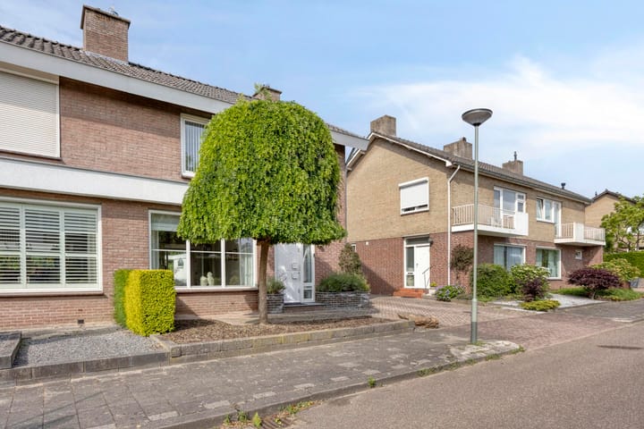 Foto 25 van Emmastraat 4