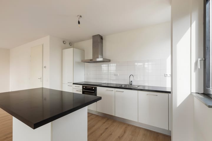 Foto 24 van Karel Doormanstraat 386-V