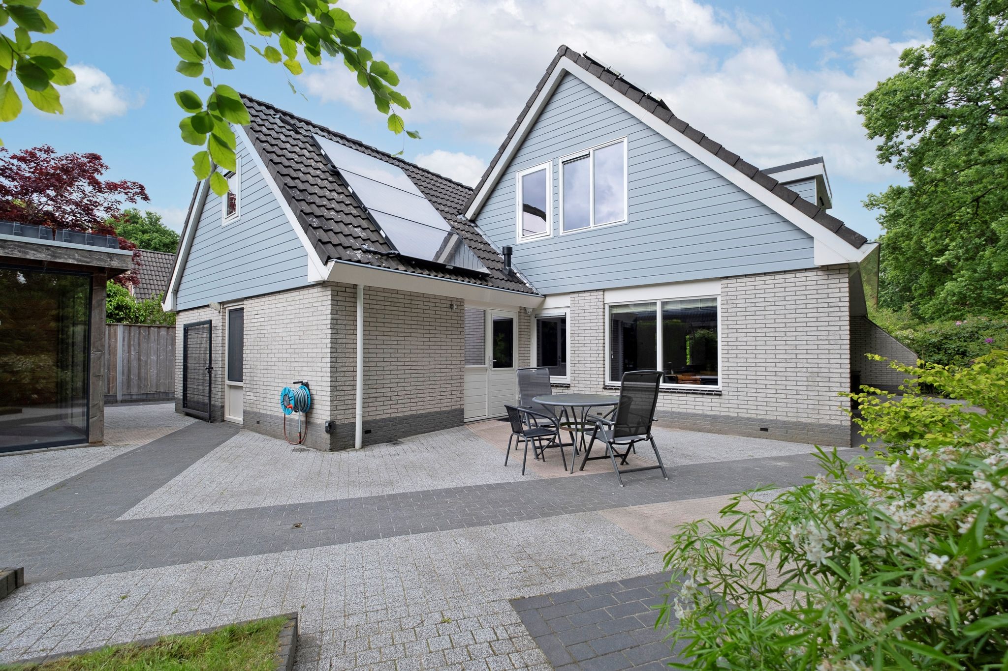 Photo 57 of Blikbree 1